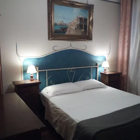 Pensión Residenza Grisostomo 3*