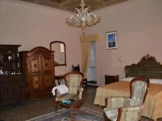 Residenza Grisostomo Pensión 3*