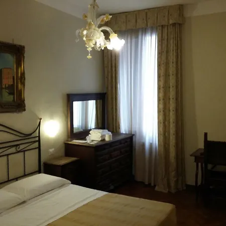 Pensión Residenza Grisostomo